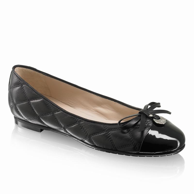 Russell And Bromley Charming Balletsko Dame Sort | VVO2044WZ