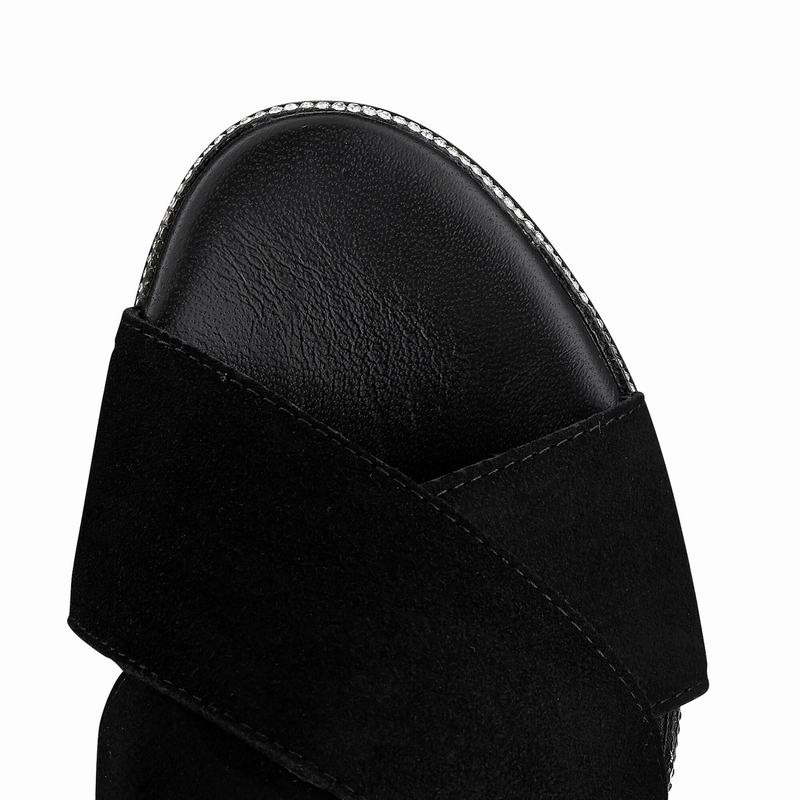 Russell And Bromley Plaza Luxe Kilehæl Sandaler Dame Sort | HWP9292FV